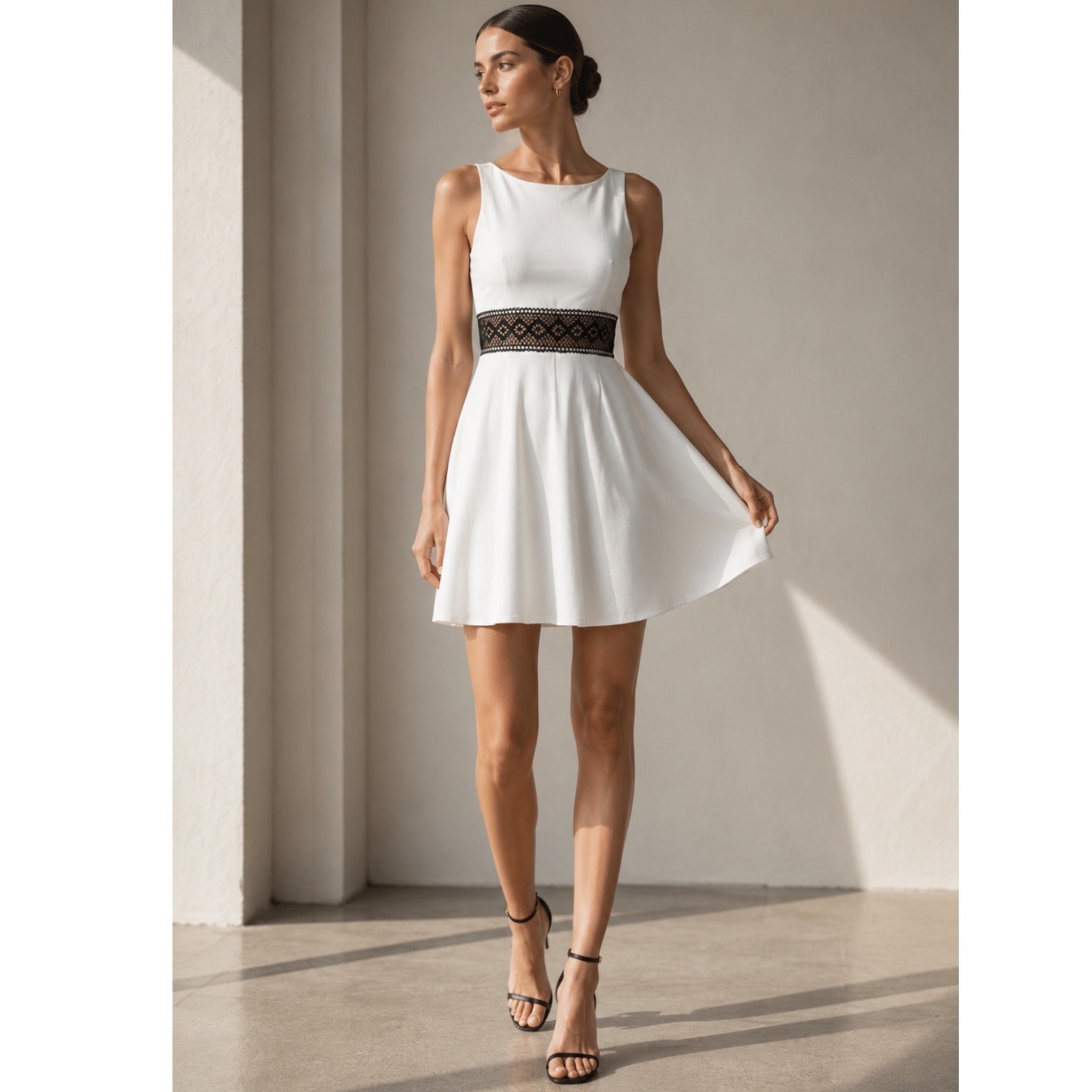 Alice + Olivia Fit Flare Dress Women 0 White Black Lace Crochet Mini V-Back